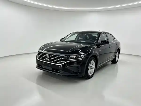 Volkswagen Passat 2022