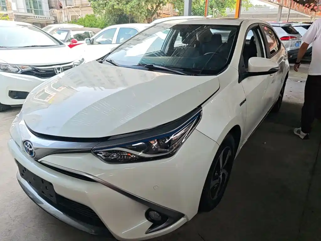 Toyota Levin 2018 — фото 1