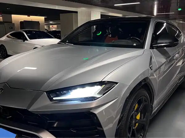 Lamborghini Urus 2019
