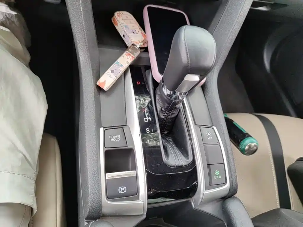 Honda Civic 2017 — фото 14