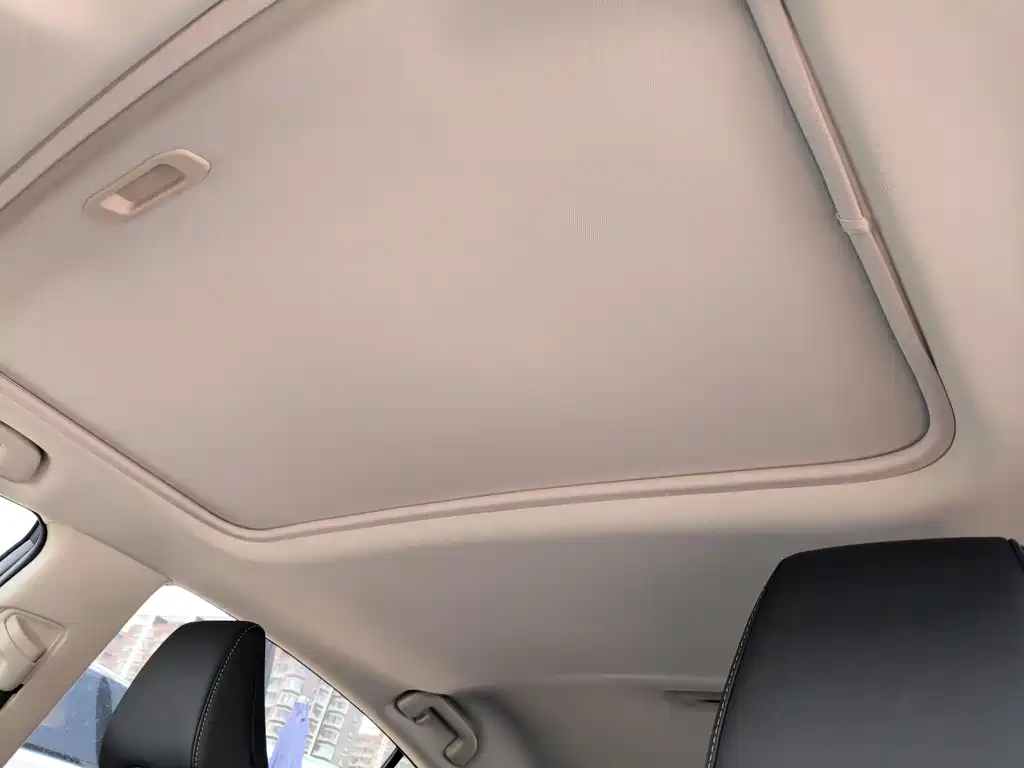Toyota Camry 2024 — фото 10