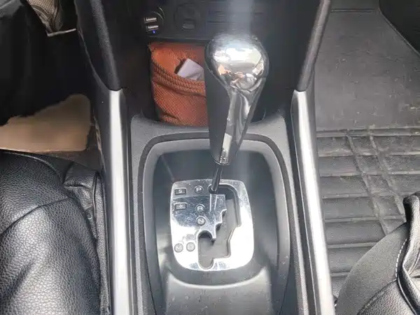 Peugeot 2008 2014