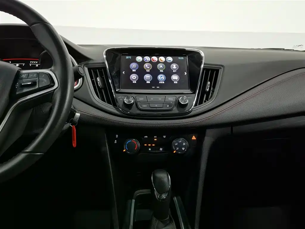Chevrolet Monza 2020 — фото 12