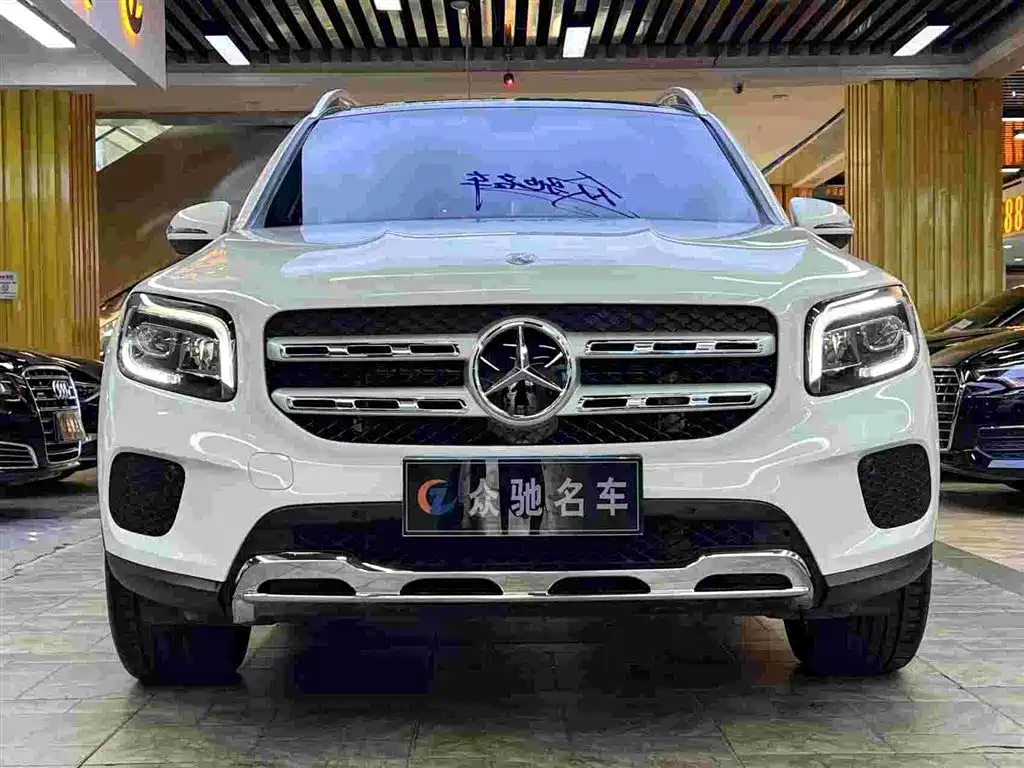Mercedes-Benz GLB 2020 — фото 2