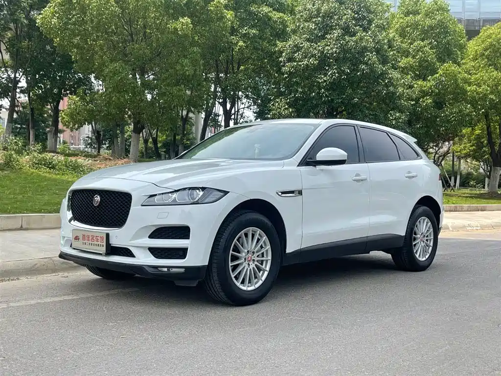 Jaguar F-PACE 2018