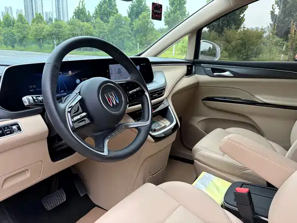 Buick GL8 New Energy 2025
