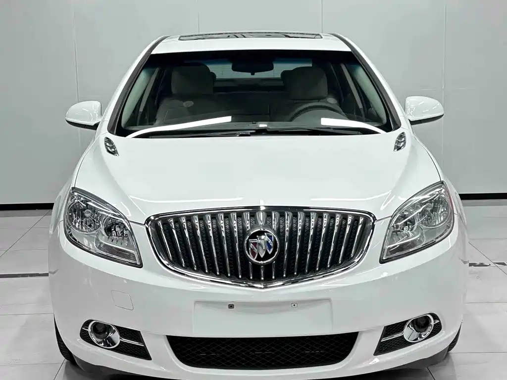 Buick Excelle 2013