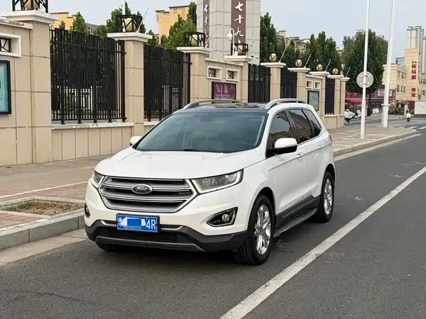 Ford Edge 2015