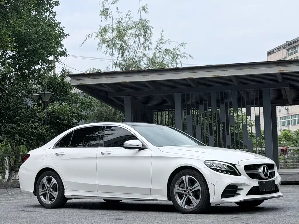 Mercedes-Benz C-Class 2020 — фото 3