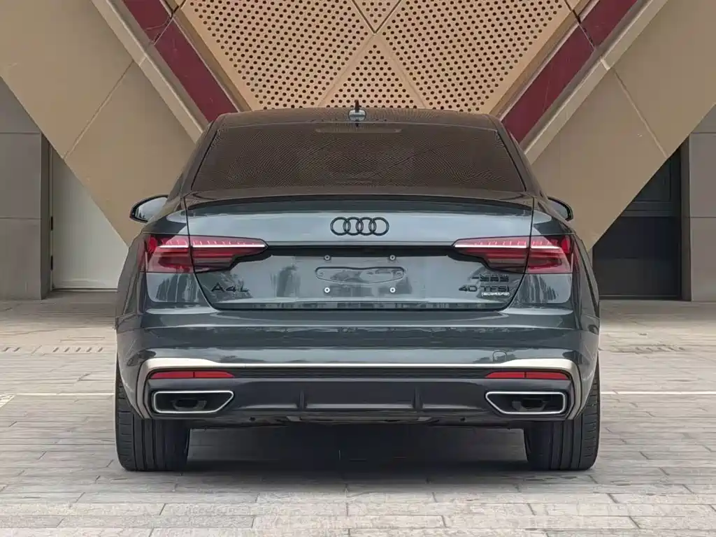 Audi A4L 2024
