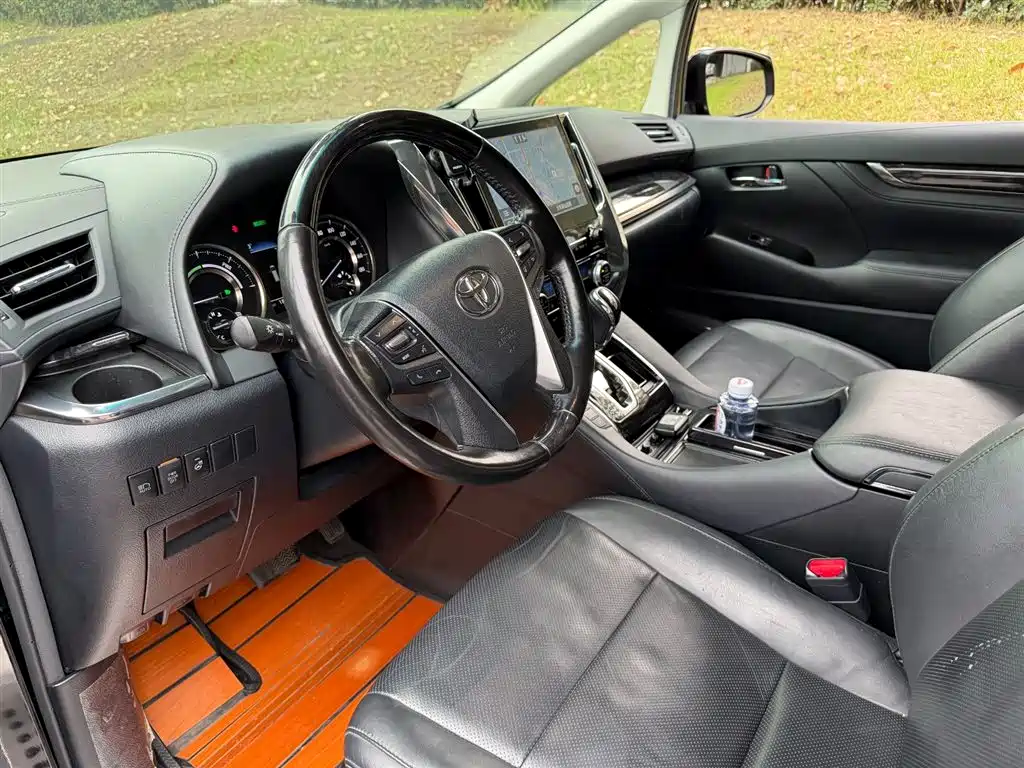 Toyota Vellfire 2020 — фото 7