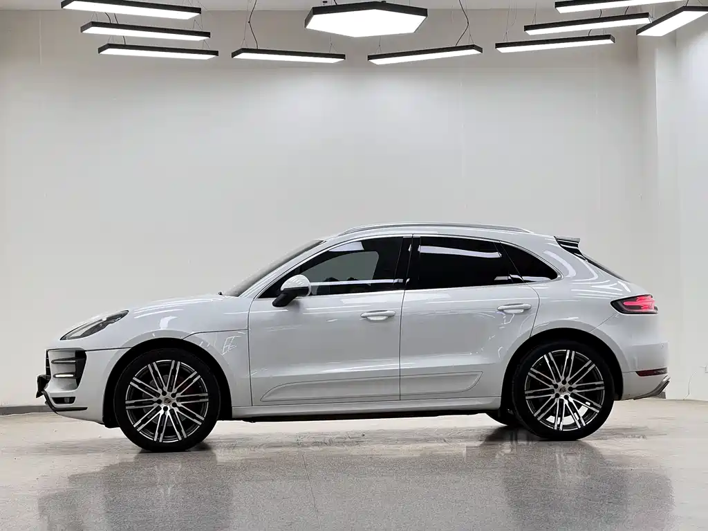 Porsche Macan 2015 — фото 4