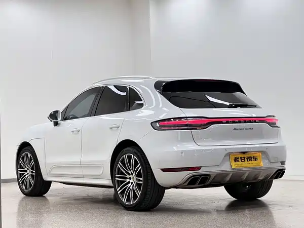 Porsche Macan 2014