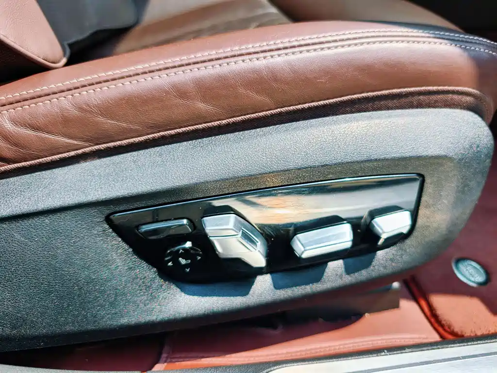 BMW 7 Series 2020 — фото 20