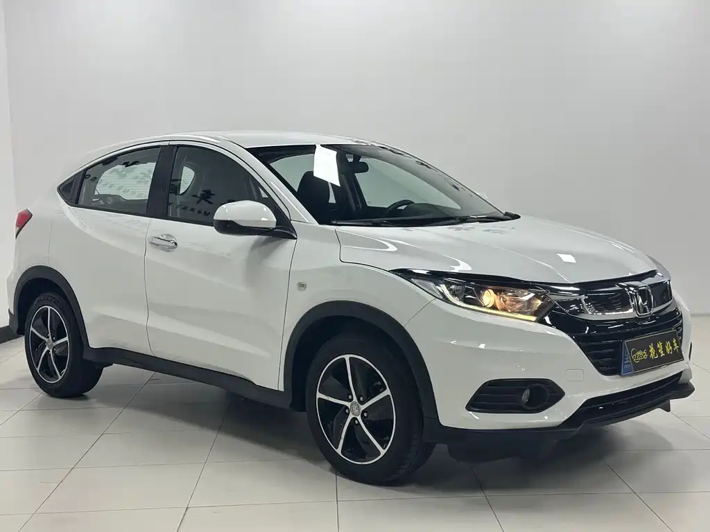 Honda Vezel 2022 — фото 3