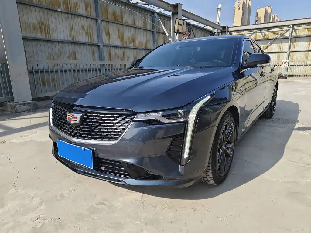 Cadillac CT4 2022