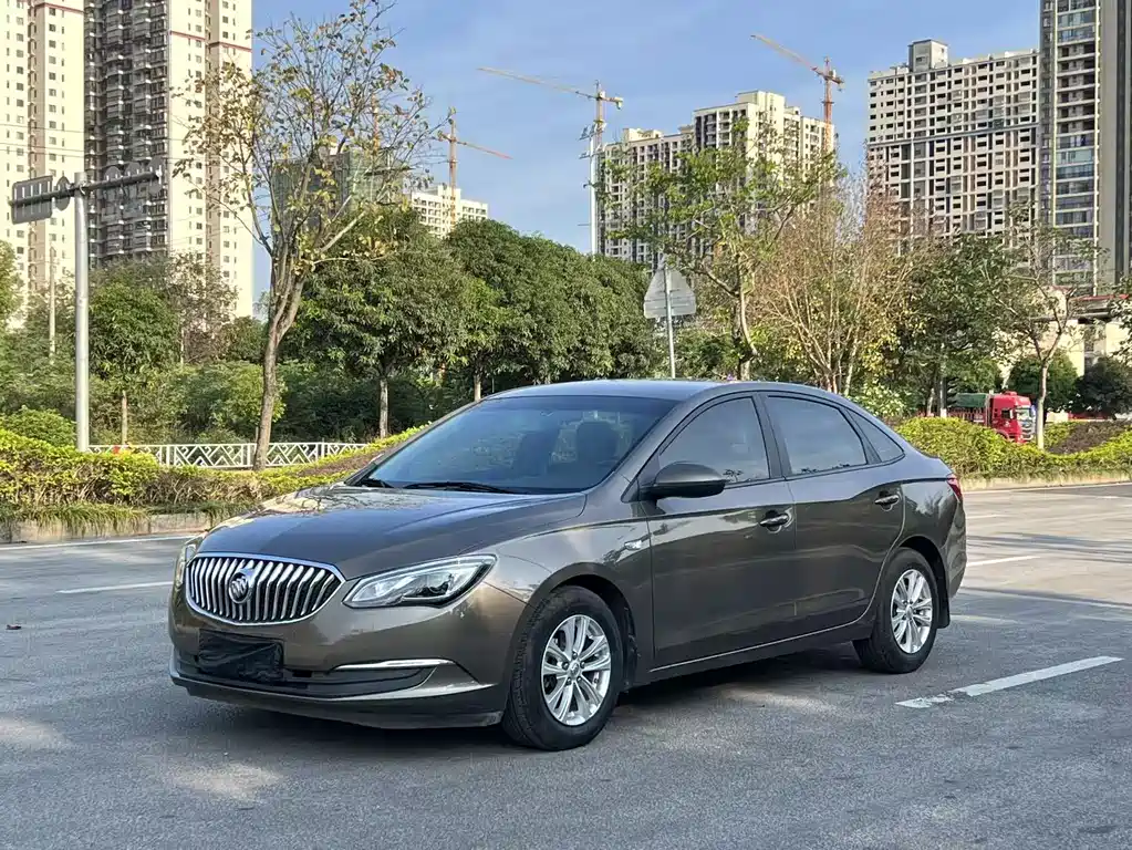 Buick Excelle 2015 — фото 1