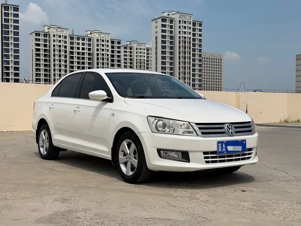 Volkswagen Santana 2014