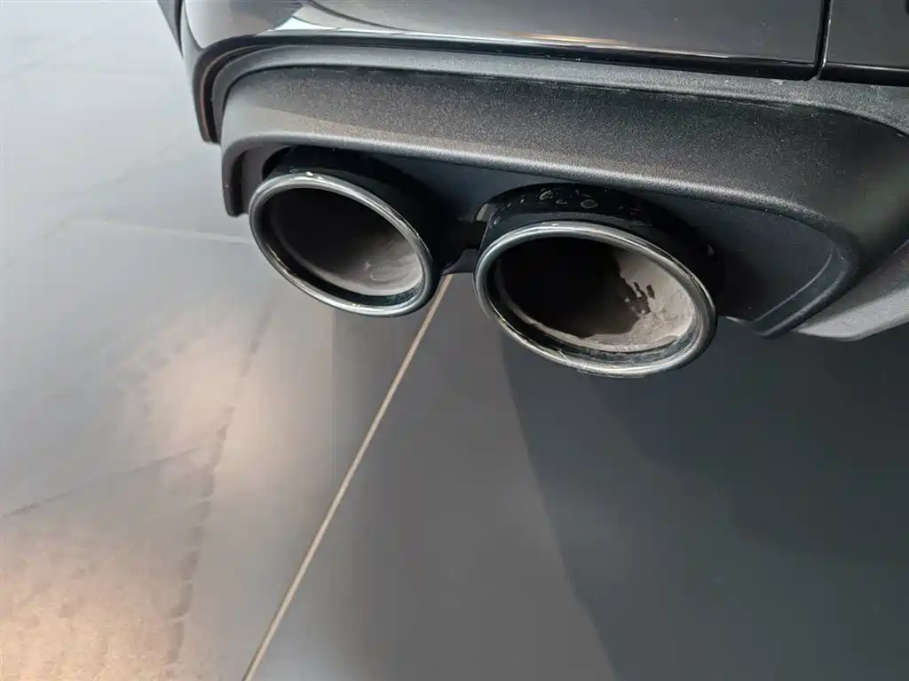 Mercedes-Benz GLC AMG 2025 — фото 17