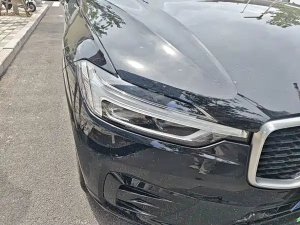 Volvo XC60 2019