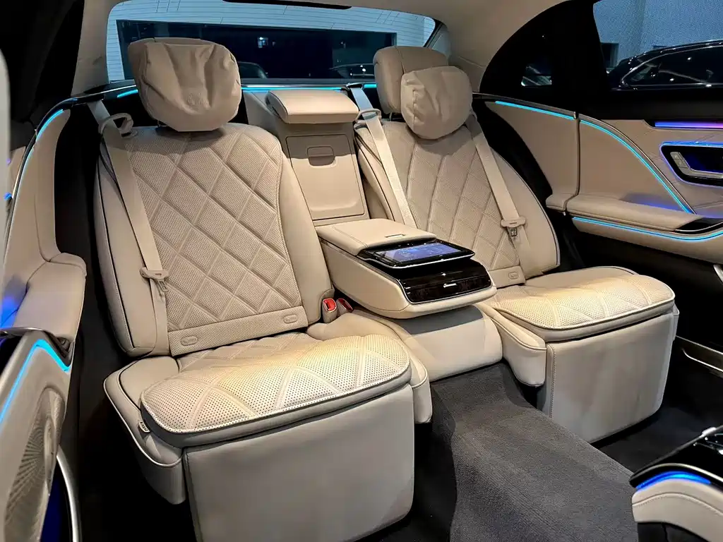 Mercedes-Benz Maybach S-Class 2025 — фото 8