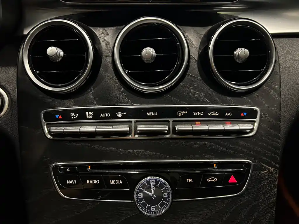 Mercedes-Benz C-Class 2018 — фото 14