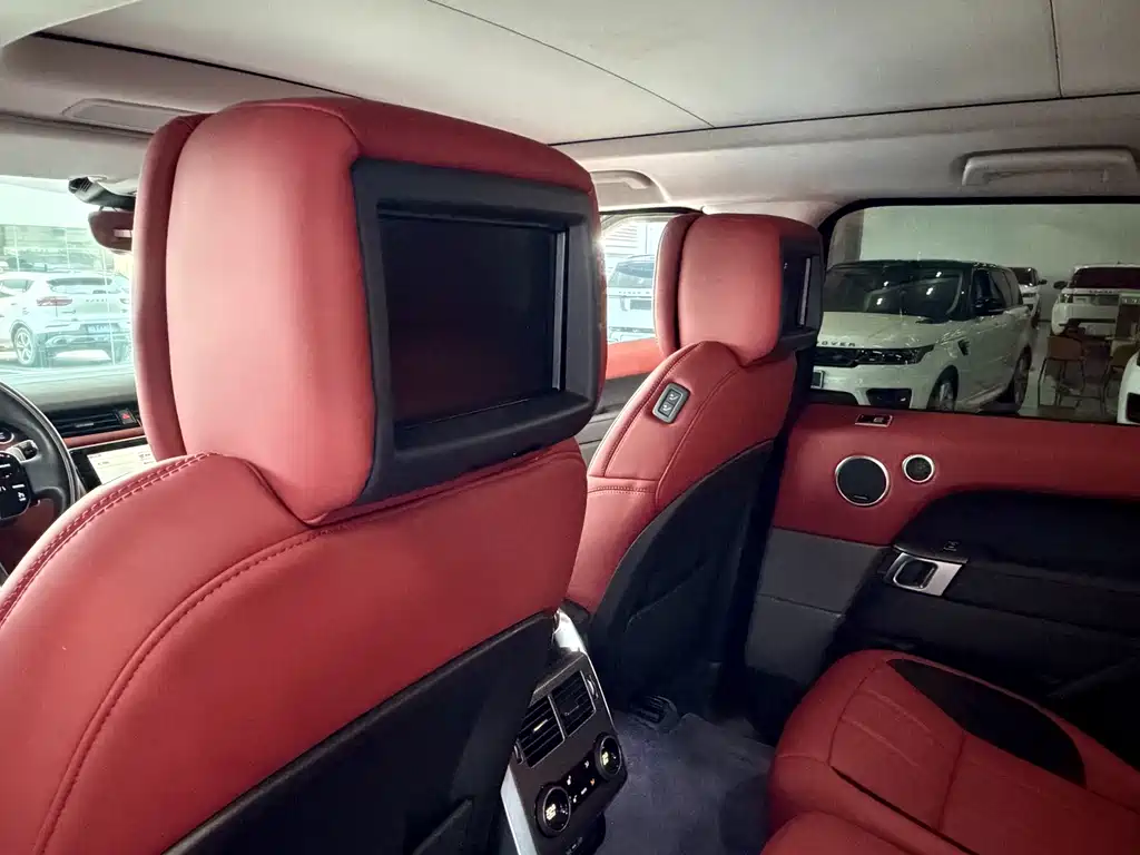 Land Rover Range Rover Sport 2021 — фото 14