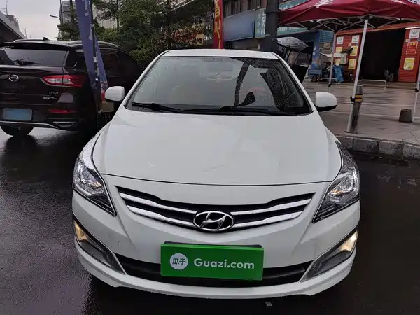 Hyundai Accent 2016