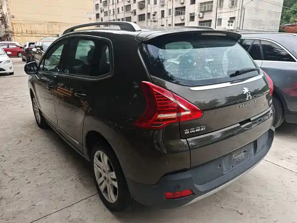 Peugeot 3008 2015