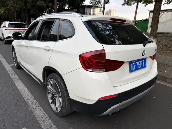 BMW X1 2012
