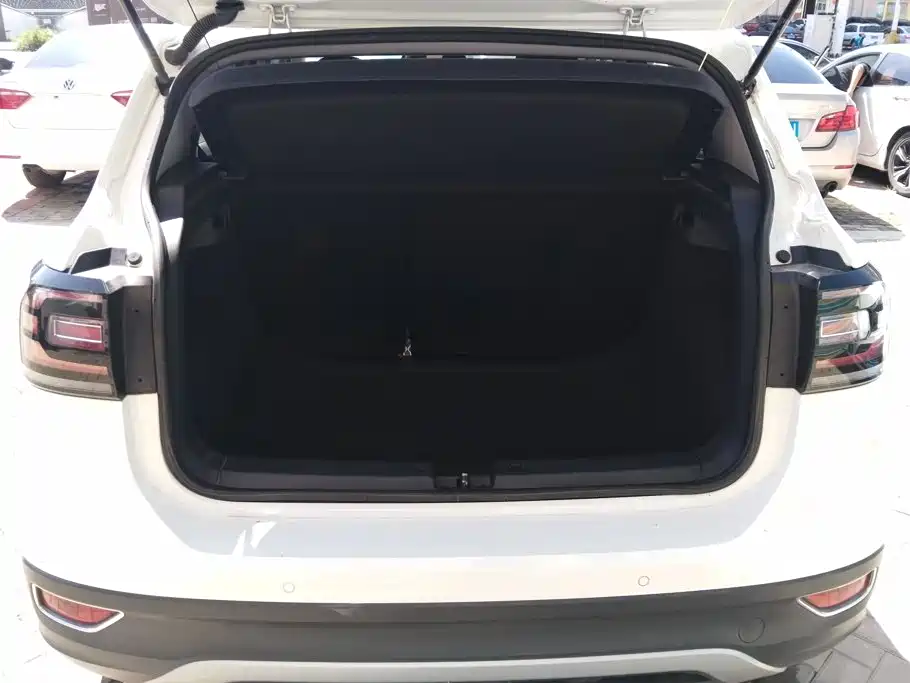 Volkswagen Tacqua 2021