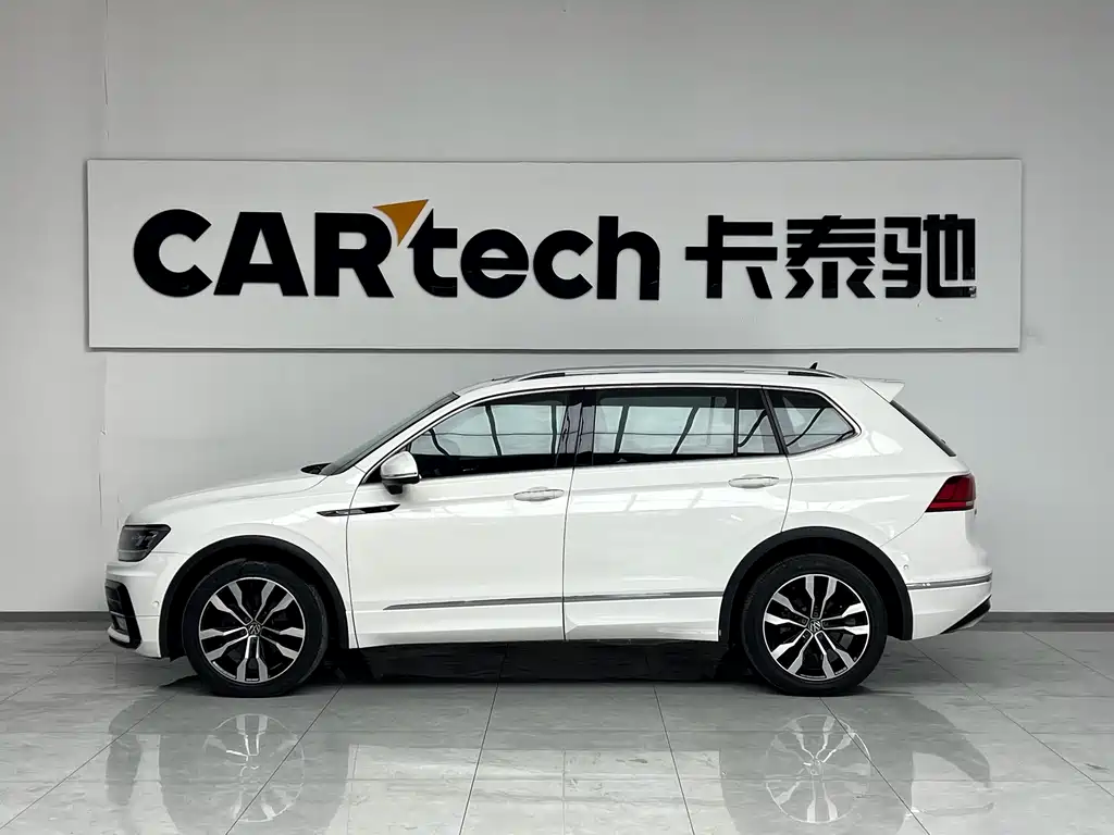 Volkswagen Tiguan L 2021 — фото 4