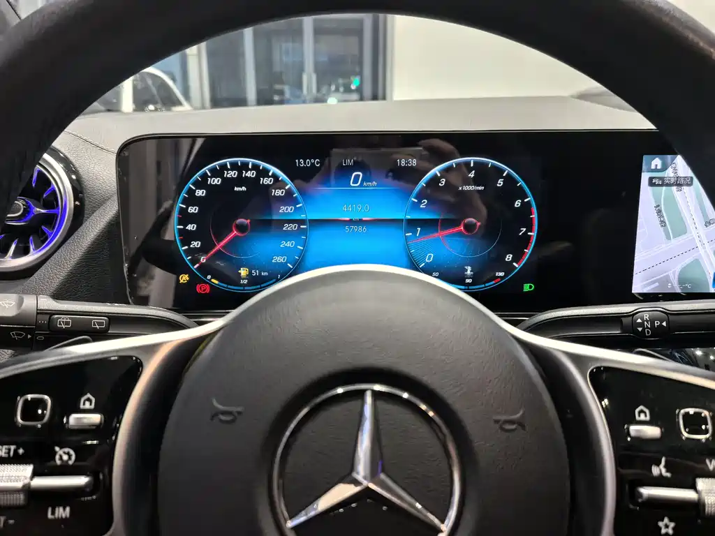 Mercedes-Benz GLA 2021 — фото 6