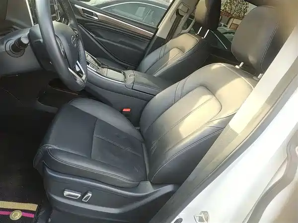 GAC Trumpchi M8 2021