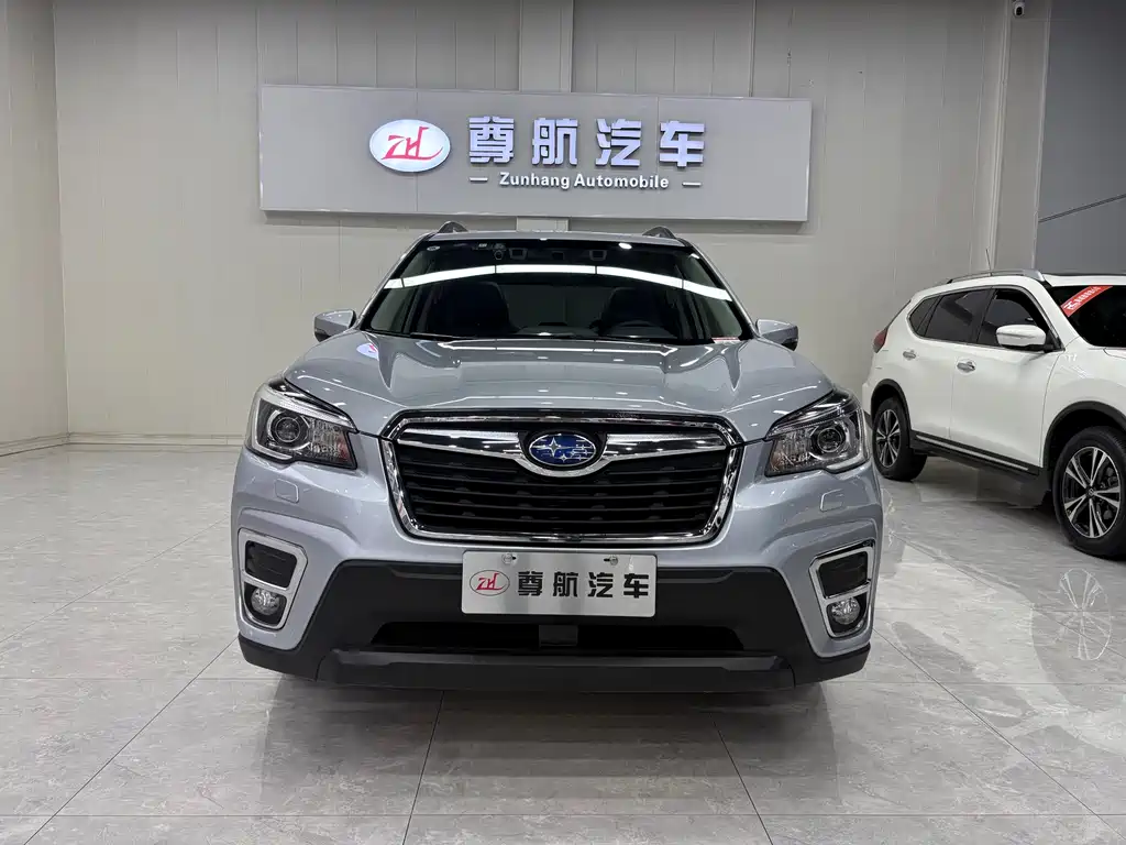 Subaru Forester 2021 — фото 3
