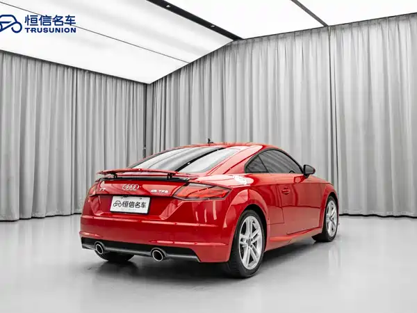 Audi TT 2015
