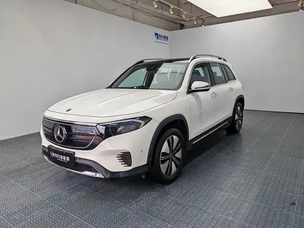 Mercedes-Benz EQB 2023