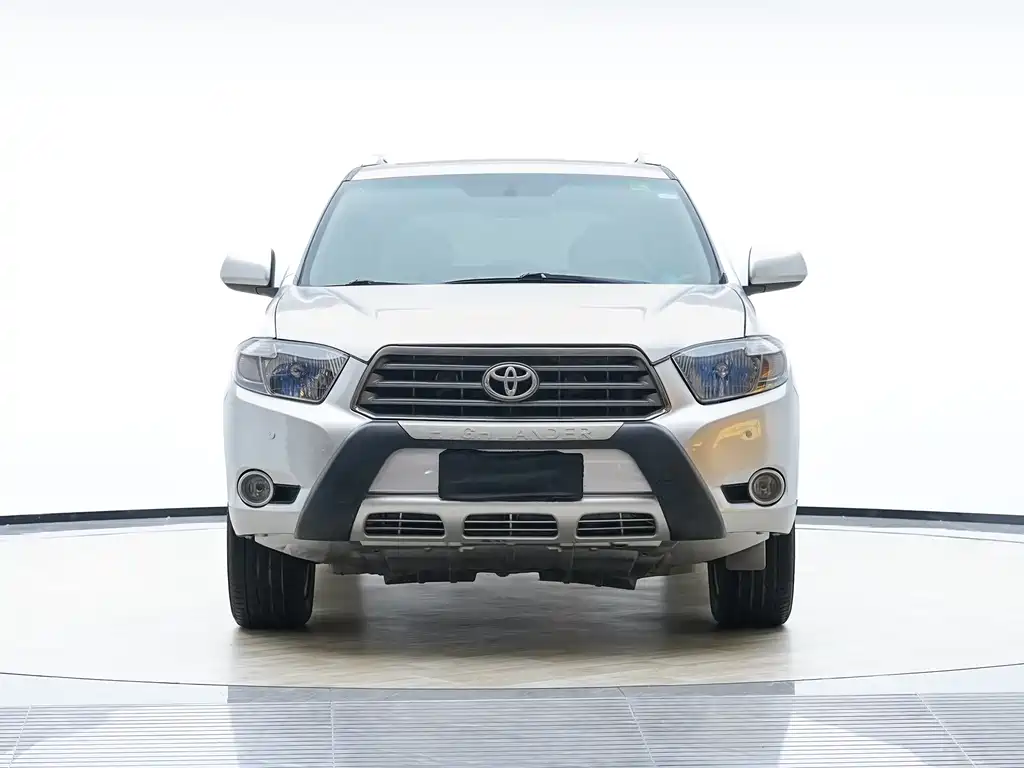Toyota Highlander 2010 — фото 2