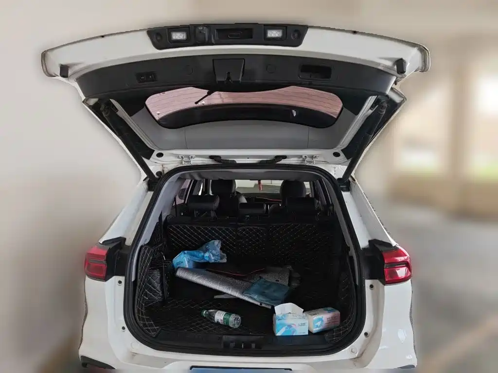 Chery Tiggo 8 2018 — фото 15