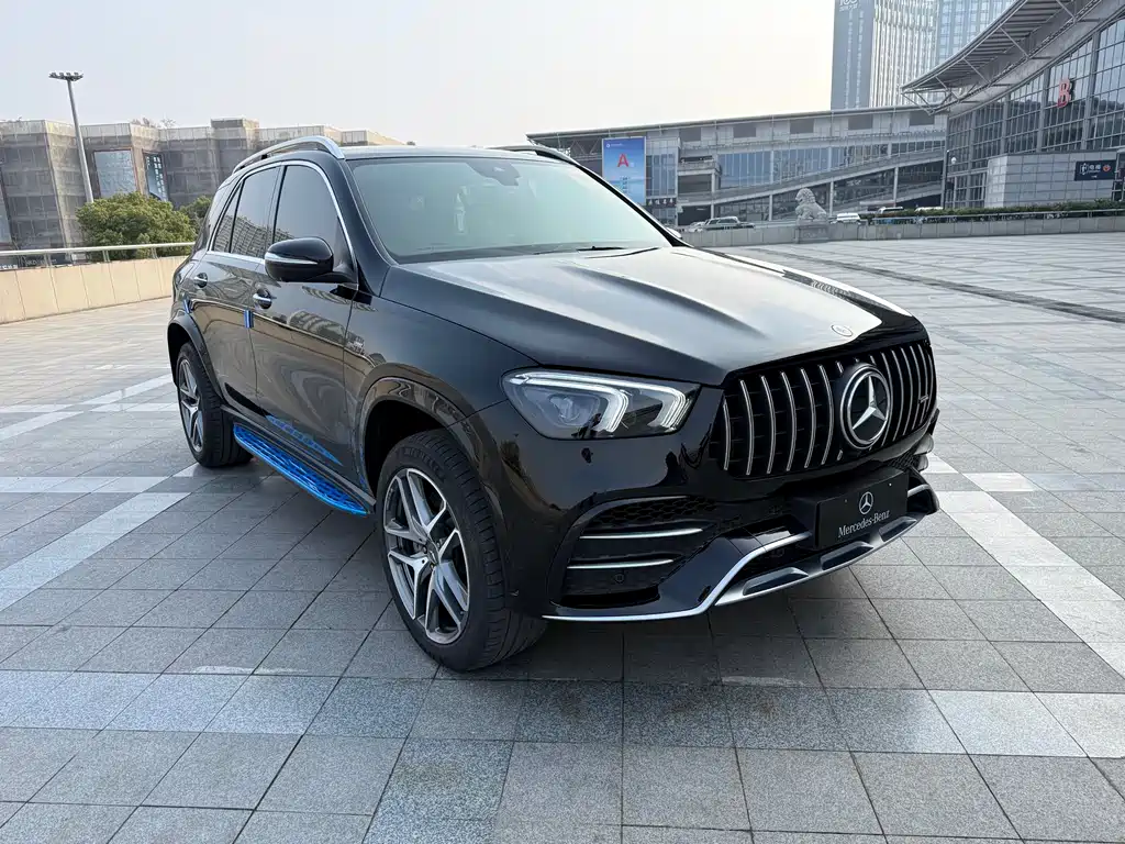 Mercedes-Benz GLE AMG 2023 — фото 3