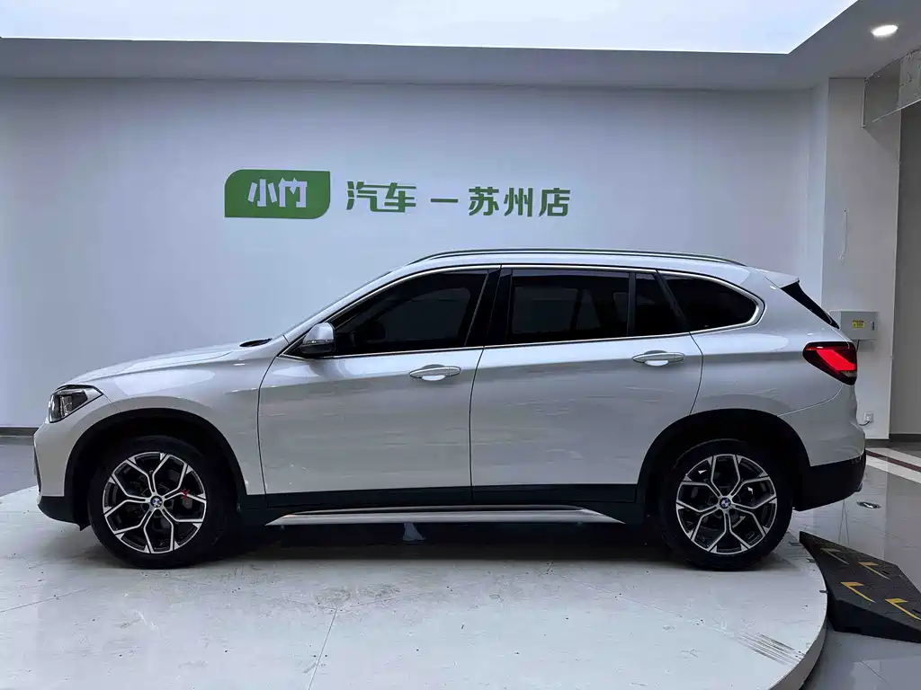 BMW X1 2023 — фото 4