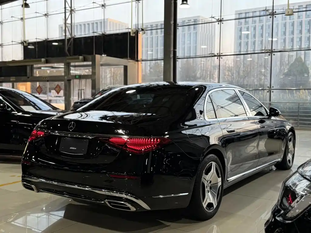 Mercedes-Benz Maybach S-Class 2022 — фото 25