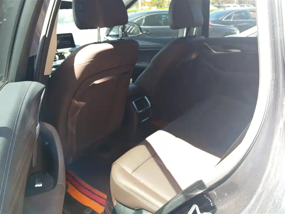 BMW X3 2022 — фото 11
