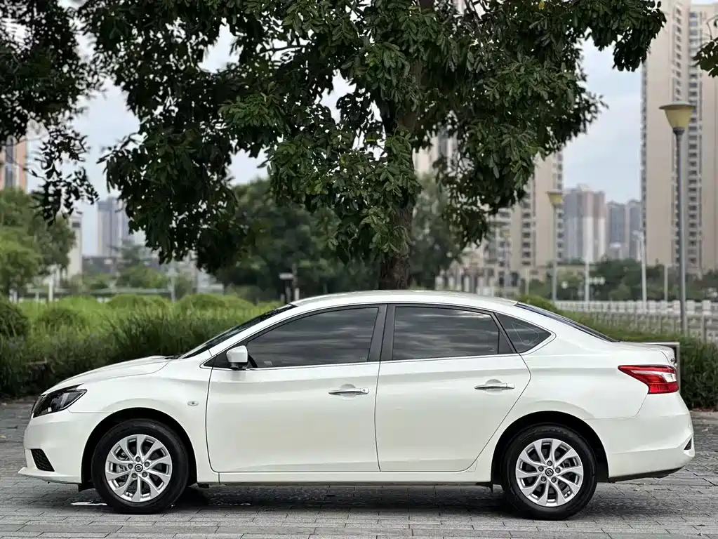 Nissan Sylphy 2023 — фото 14