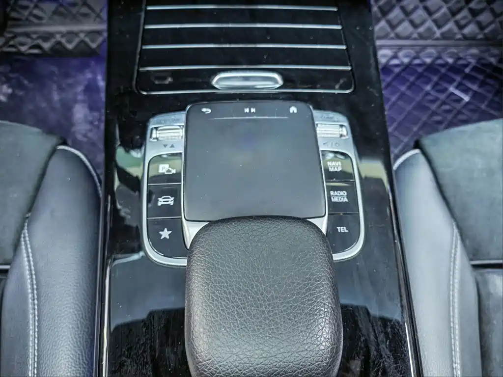 Mercedes-Benz A-Class 2020 — фото 15