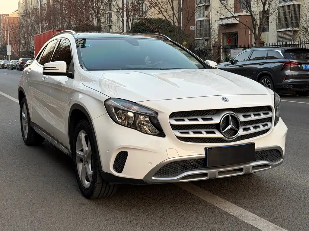 Mercedes-Benz GLA 2018 — фото 3
