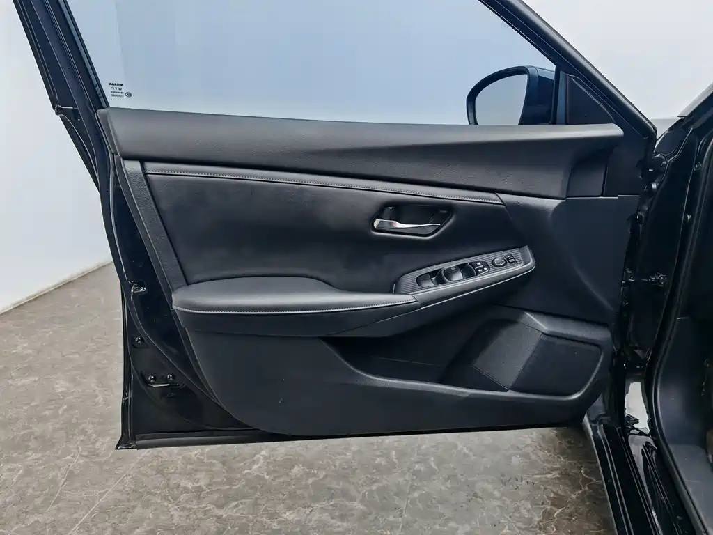 Nissan Sylphy 2021 — фото 19
