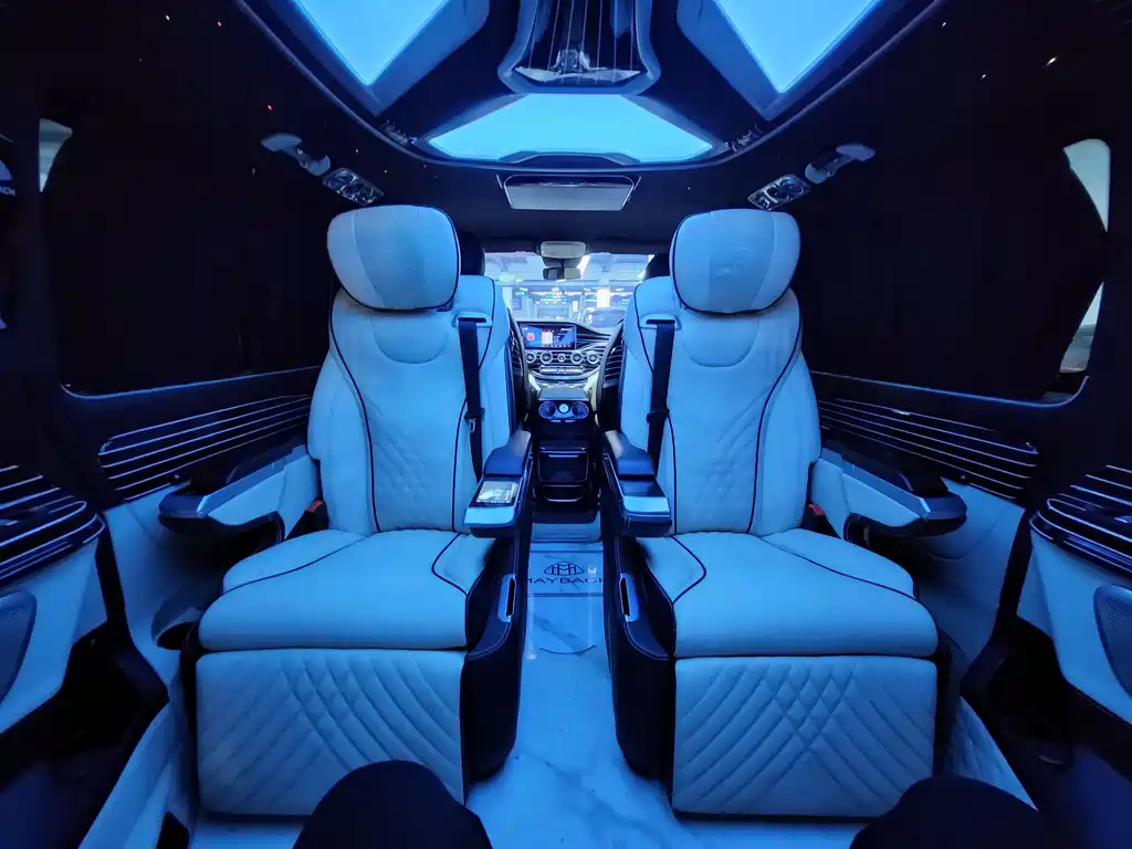 Mercedes-Benz Vito 2021 — фото 12