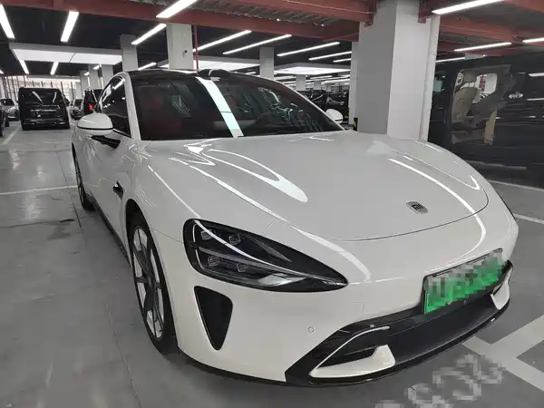 Xiaomi SU7 2025