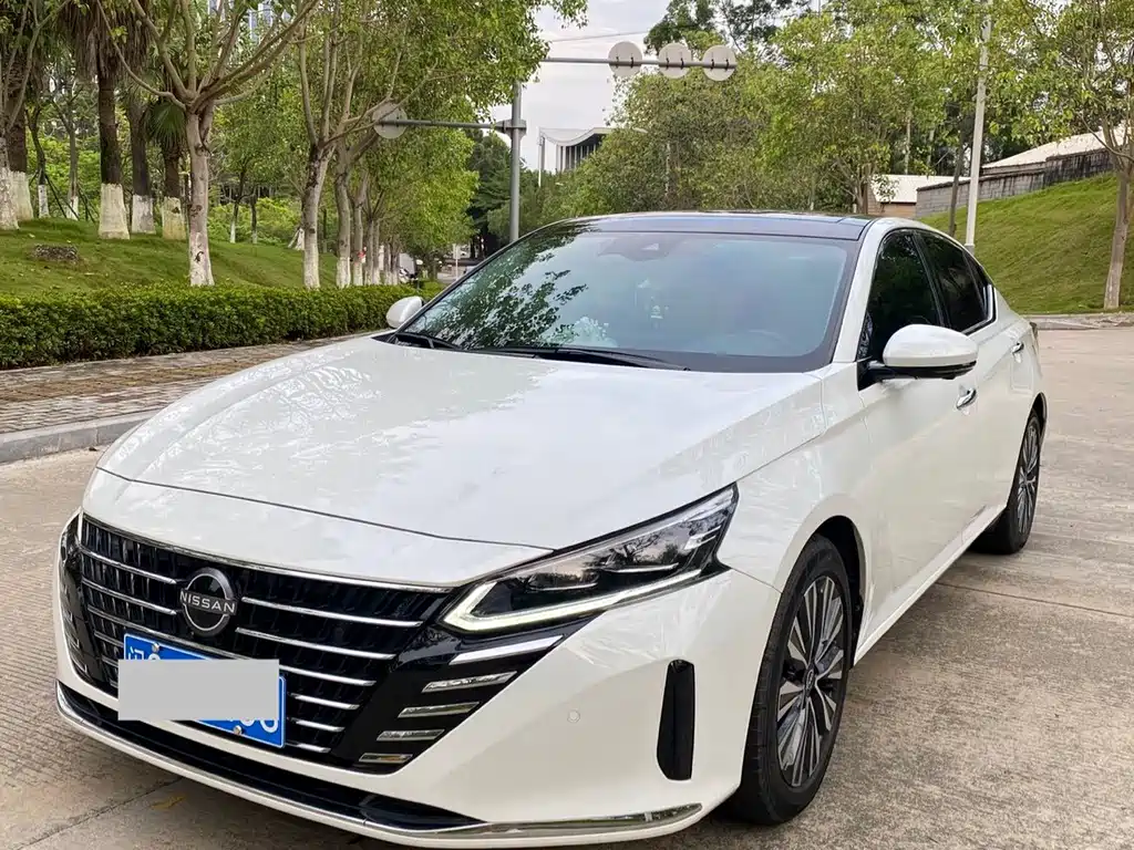 Nissan Teana 2023
